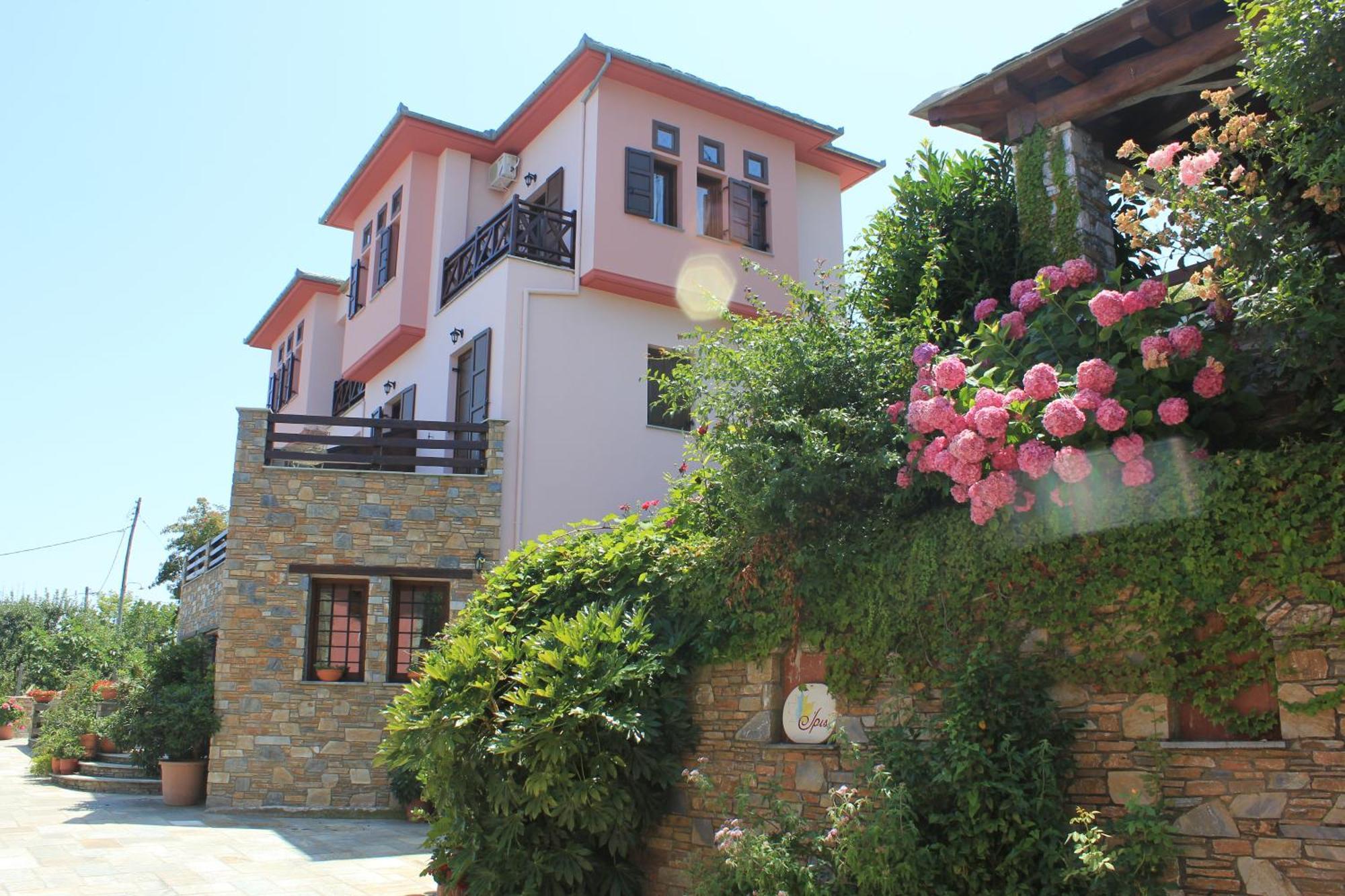 Guesthouse Iris Цагарада Экстерьер фото